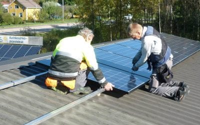Lisää aurinkoenergiaa Sähkötoviin!
